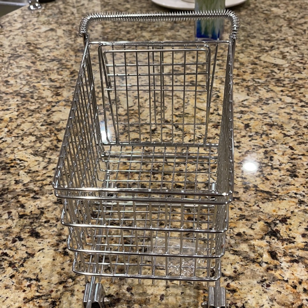 🌷SHOPPING CART DECOR - Picture 2 of 5